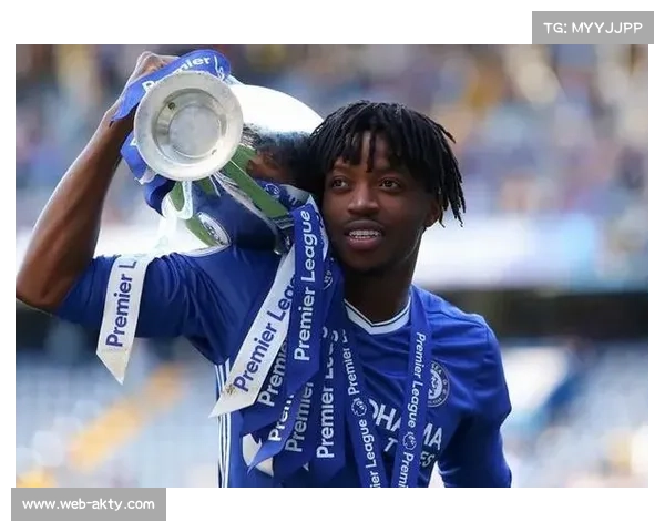 切尔西后卫查洛巴：赛程密集非失利借口 更衣室气氛低落